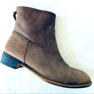 GAP Brown Leather Zipper Ankle Boot Rustic